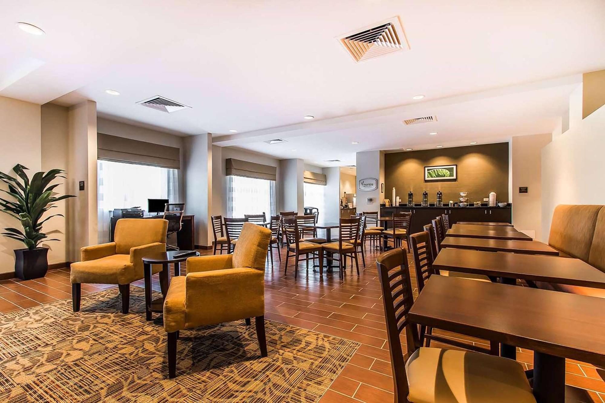 Wingate By Wyndham Jonesboro Hodge Hotel Exterior foto